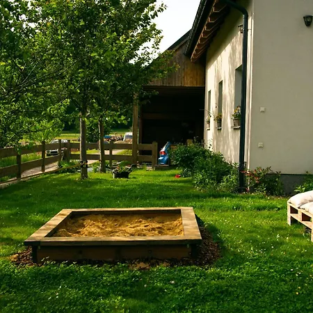 Bianka Moderni Horska Se Saunou * Karlovice (Moravia-Silesia)